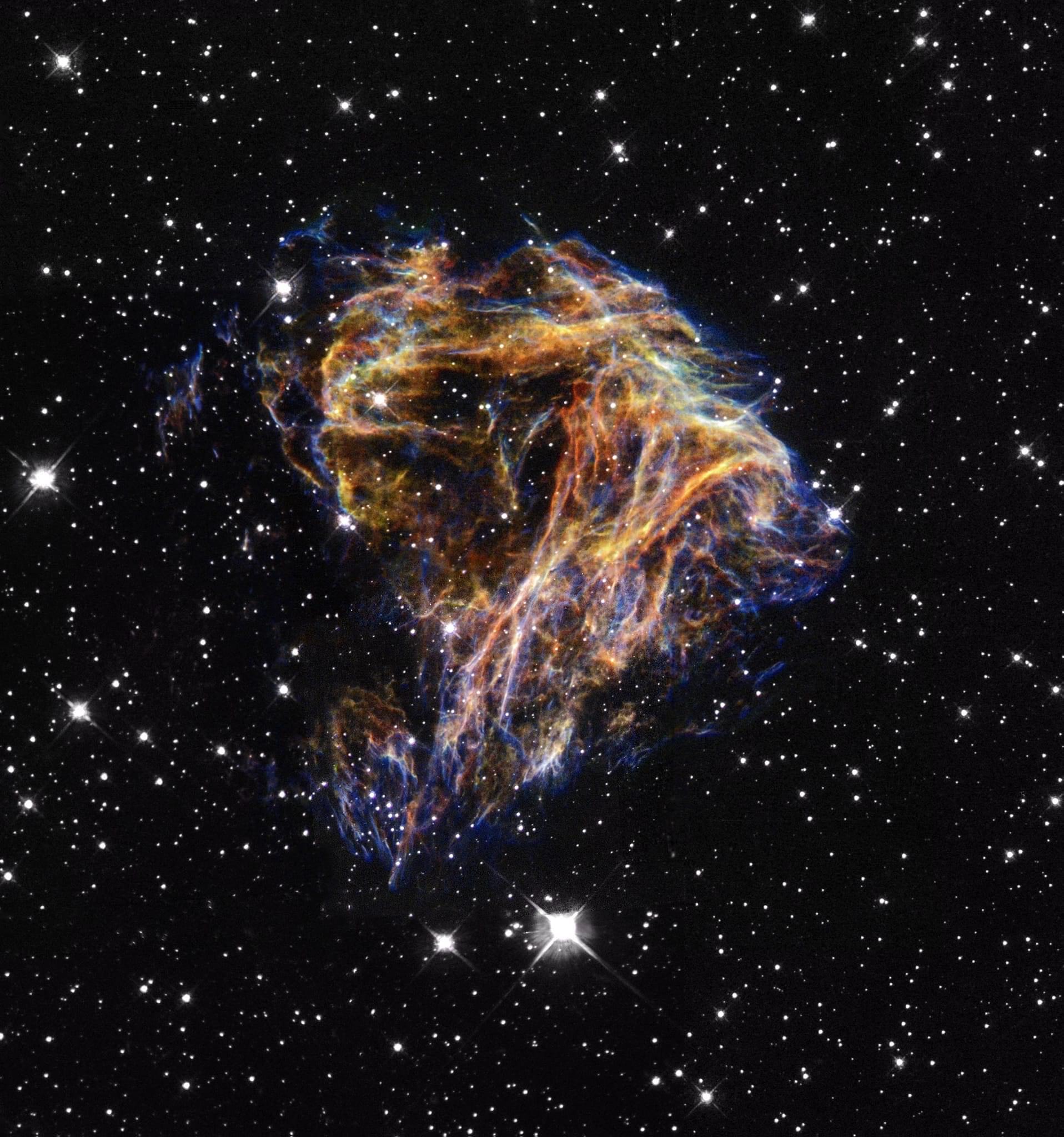 Cosmic Supernova Explosion 